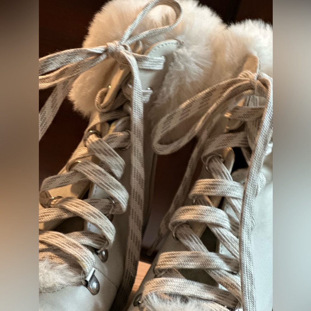 Ivory Fur Boots - Picture 2 of 6